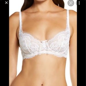 ROSE + VINE WHITE LACE BRA